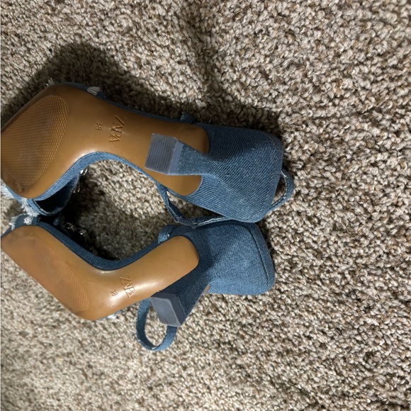 Women's Zara Denim Slingback Heels with Crystal Embellishment - Picture 11 of 12